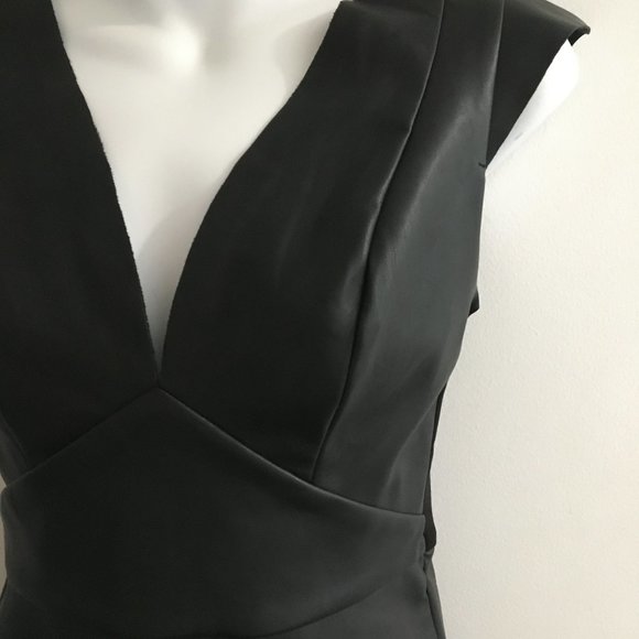NWOT Dynamite Faux Leather Top - Picture 5 of 12
